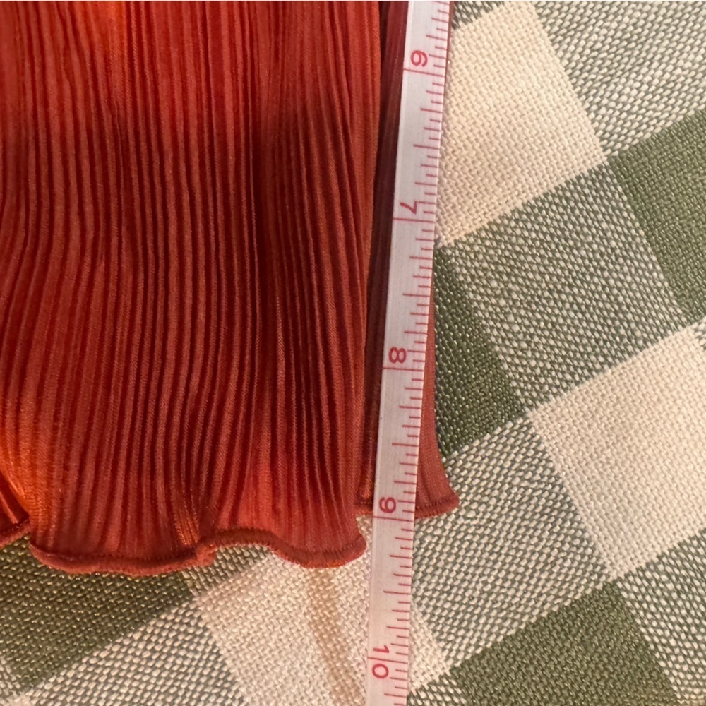 Madewell Texture & Thread Micro-Pleat Top - Picture 13 of 14
